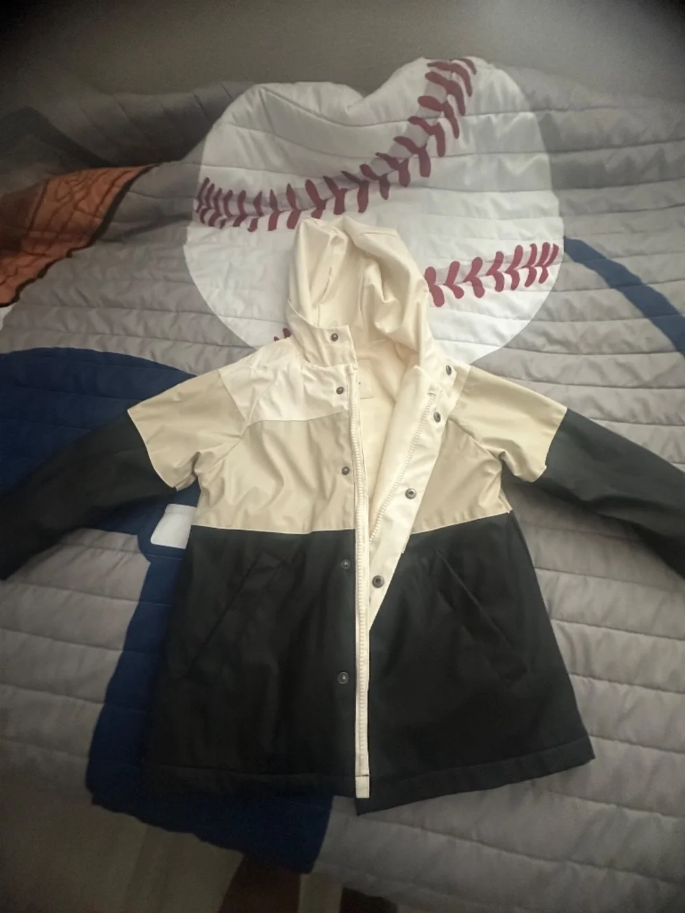Zara raincoat jacket